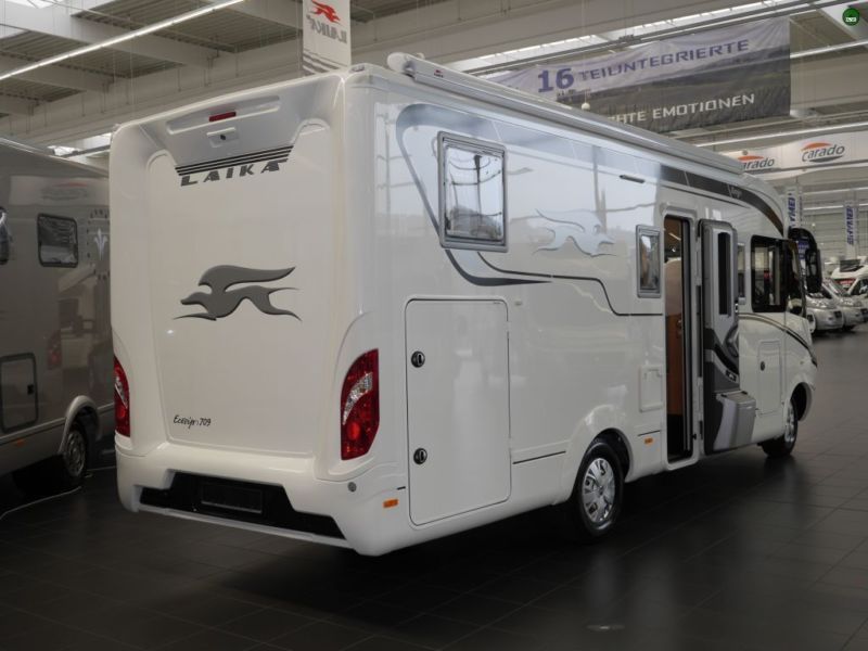 Laika EcoVip 709 — záď s logem Ecovip 709